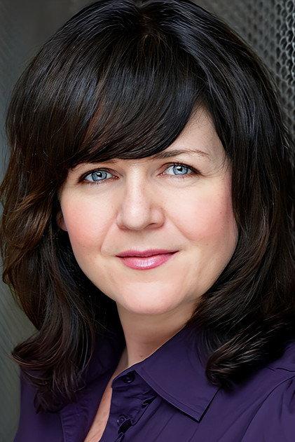 Nicole Fairbairn - Actor Profile Photo