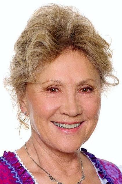 Antje Hagen - Actor Profile Photo