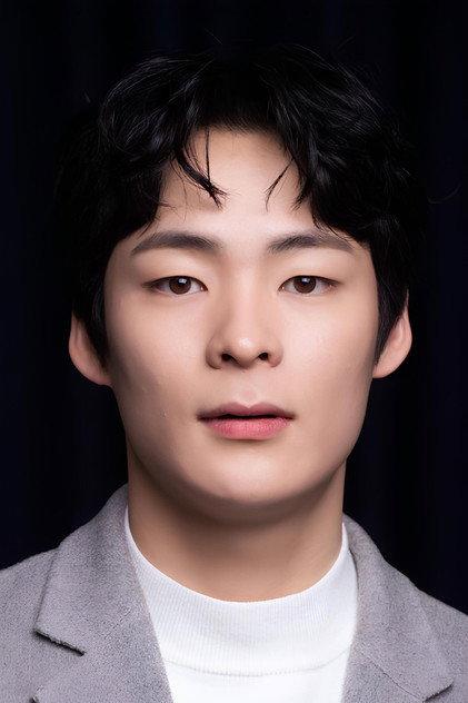 Song Geon-hee - Actor Profile Photo