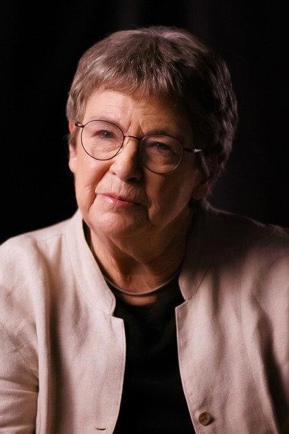 Angela Mason - Actor Profile Photo