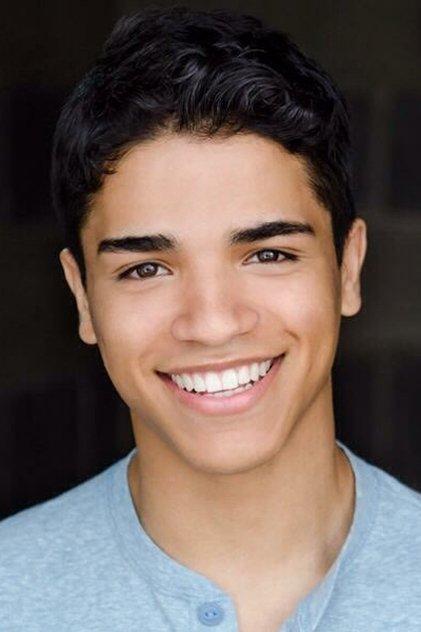 Johnathan Nieves - Actor Profile Photo