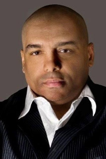 Robert House - Actor Profile Photo