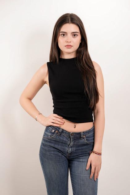 Adriana Hormigos - Actor Profile Photo