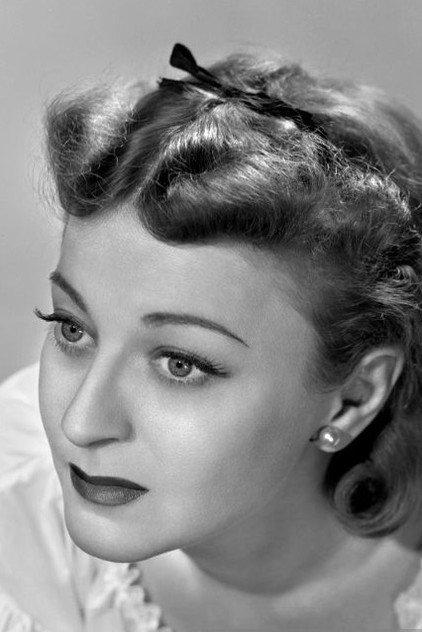 Peg La Centra - Actor Profile Photo