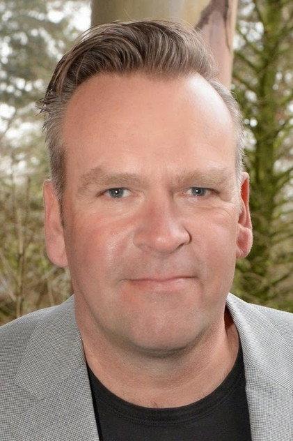 Peter Sterk - Actor Profile Photo