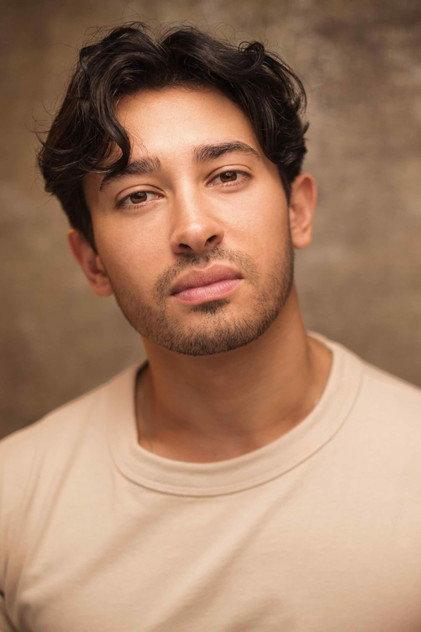 Alistair Toovey - Actor Profile Photo