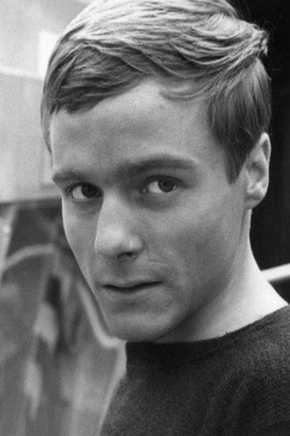 Michael Craze - Actor Profile Photo