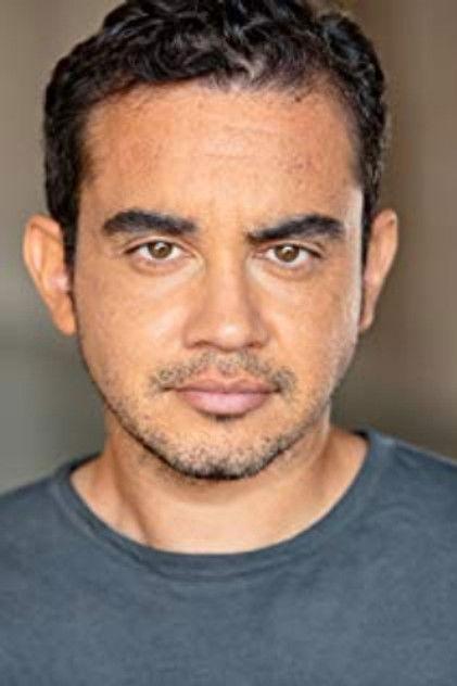 Alex Cacho - Actor Profile Photo