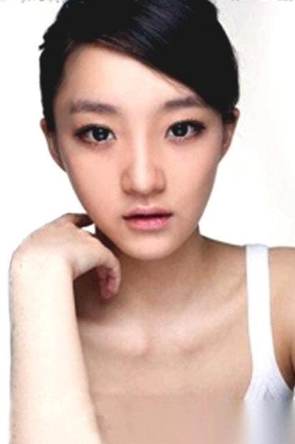 Yihan Huang - Actor Profile Photo