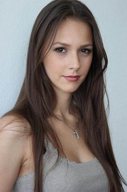 Alexandra Poiana - Actor Profile Photo