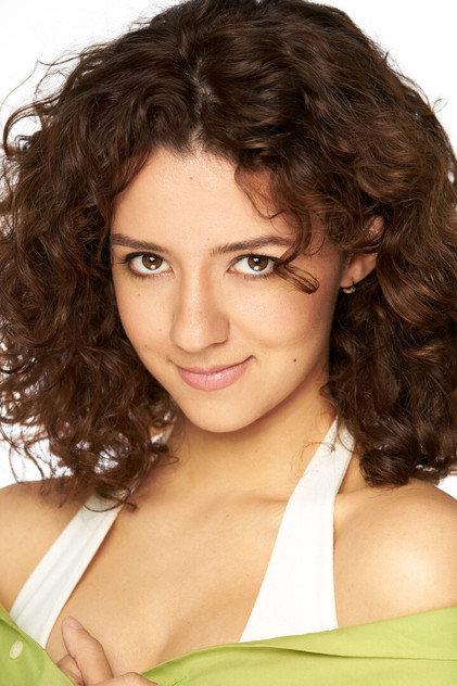 Maddy Kelly - Actor Profile Photo