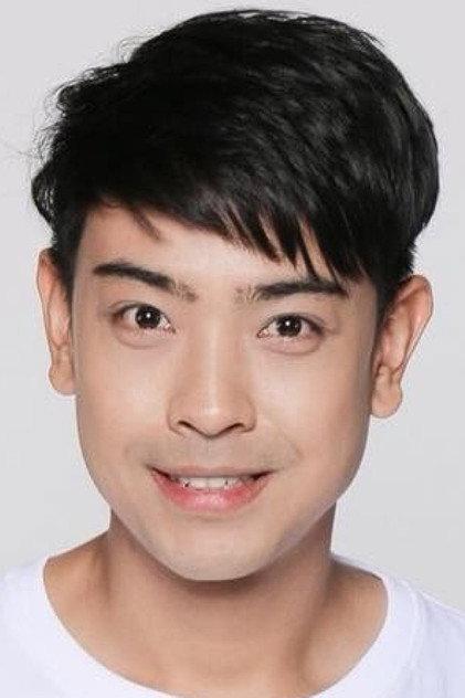 Witawat Singlampong - Actor Profile Photo