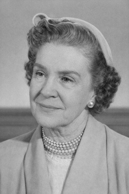 Helen Mayon - Actor Profile Photo