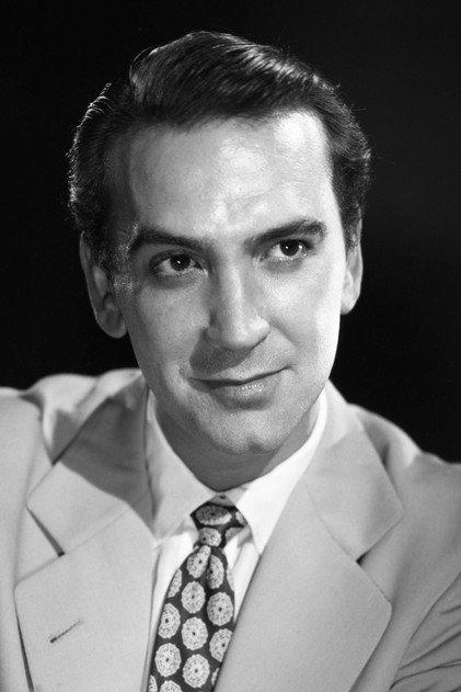Carlos Cores - Actor Profile Photo