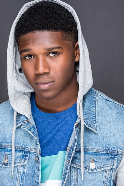 Aven Courtney - Actor Profile Photo