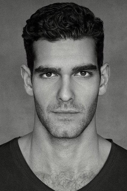Dino Kelly - Actor Profile Photo