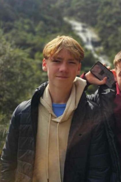 Riley Bates - Actor Profile Photo