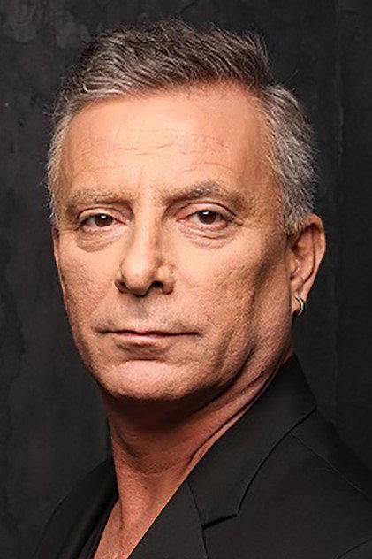 Aziz Sarvan - Actor Profile Photo