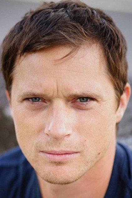 Vincent Lecœur - Actor Profile Photo