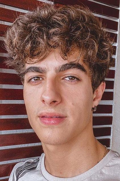 Lucas Burgatti - Actor Profile Photo
