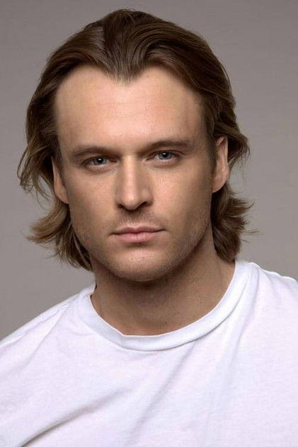 James McVan - Actor Profile Photo