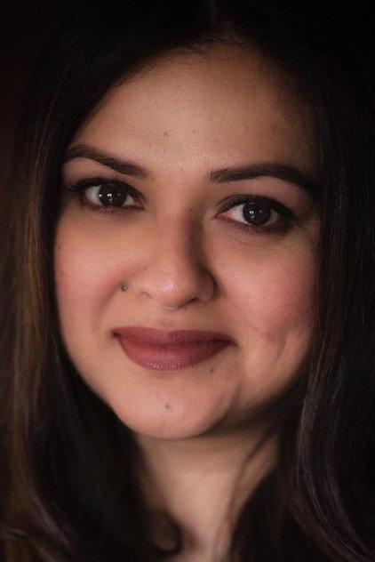 Riva Bubber - Actor Profile Photo