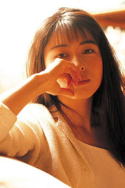 Izumi Sakai - Actor Profile Photo