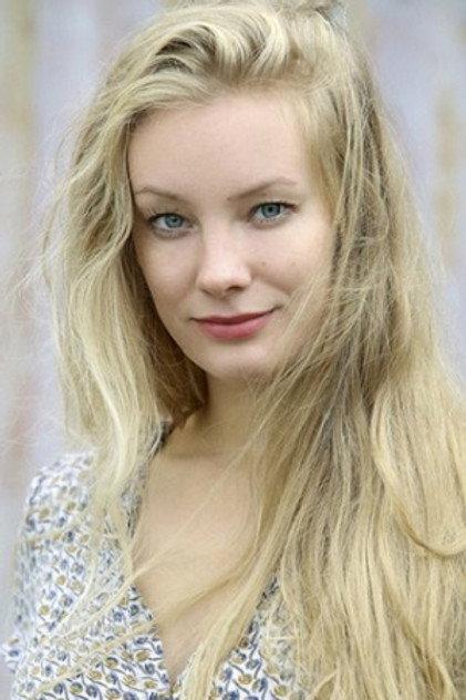 Nora Quest - Actor Profile Photo