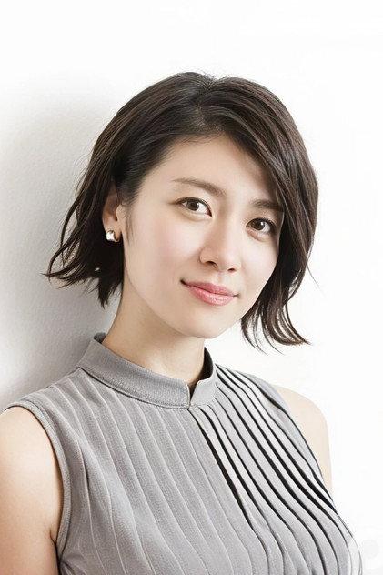 Kumi Takiuchi - Actor Profile Photo