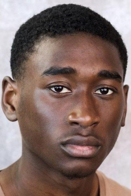 Tienne Simon - Actor Profile Photo