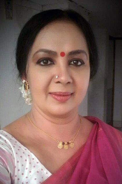 Thara Kalyan - Actor Profile Photo