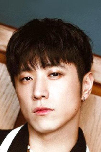Min Il Hong - Actor Profile Photo