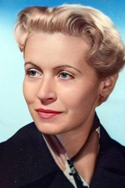 Monique Mélinand - Actor Profile Photo