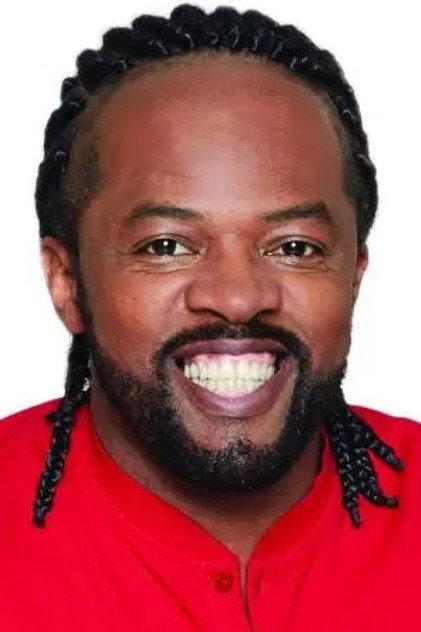 Xande de Pilares - Actor Profile Photo