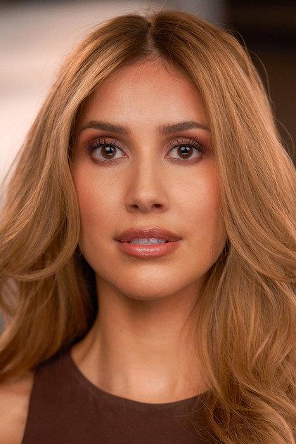 Emily Roslyn Villarreal - Actor Profile Photo