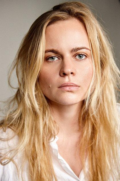 Kara Edenberg - Actor Profile Photo