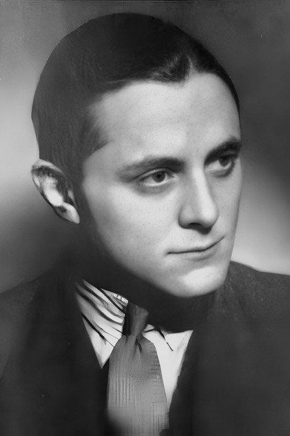 Roy Findlay - Actor Profile Photo