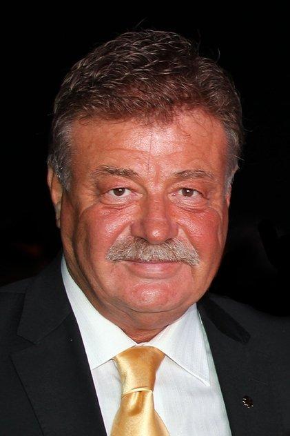 Nuri Alço - Actor Profile Photo