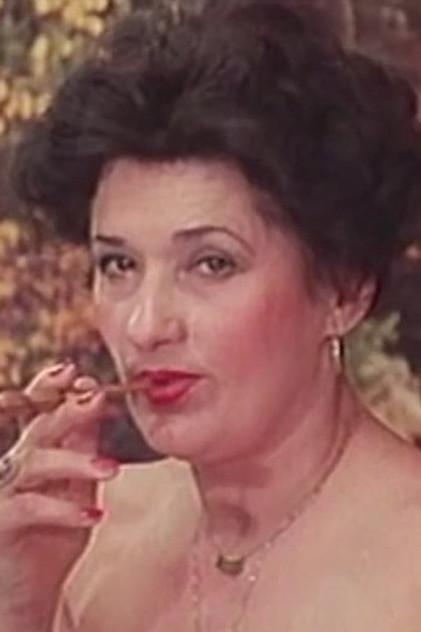 Angela Belluzzi - Actor Profile Photo