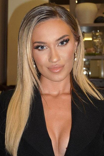 Dea Mishel Hoxha - Actor Profile Photo