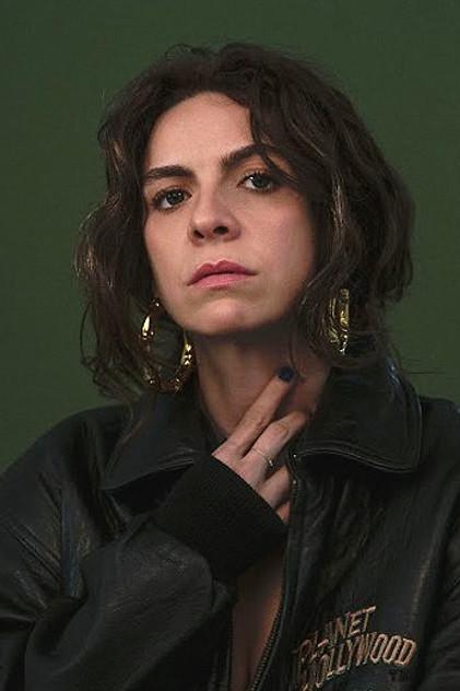 Renata Gaspar - Actor Profile Photo