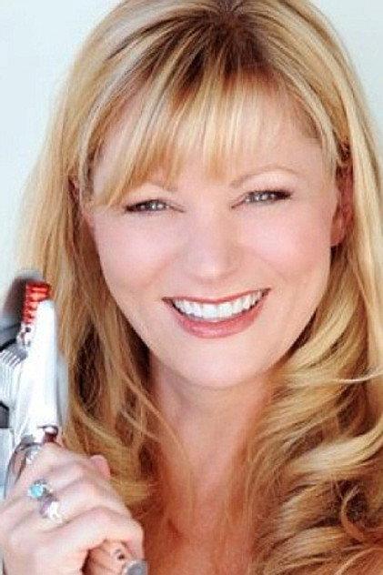 Jenna Busch - Actor Profile Photo