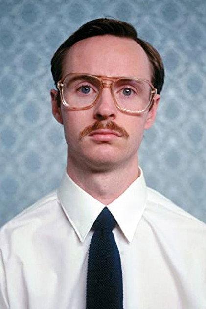 Aaron Ruell - Actor Profile Photo
