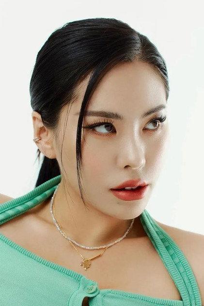 Gabee - Actor Profile Photo