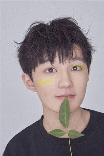 Xiong Wenwen - Actor Profile Photo