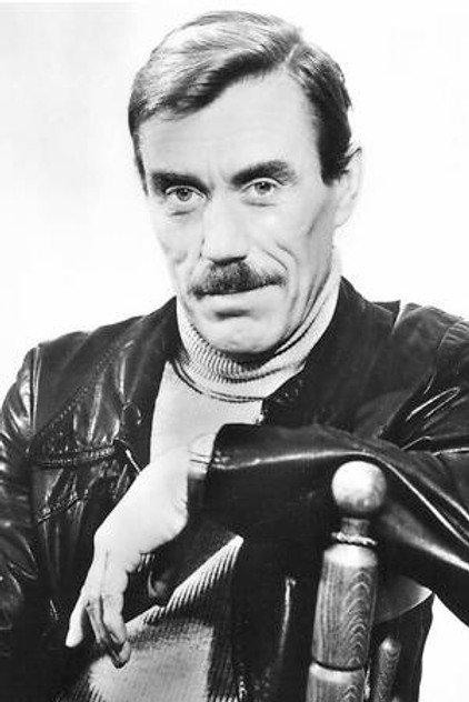 Martin Trettau - Actor Profile Photo
