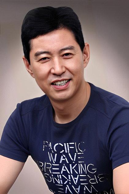徐经纬 - Actor Profile Photo