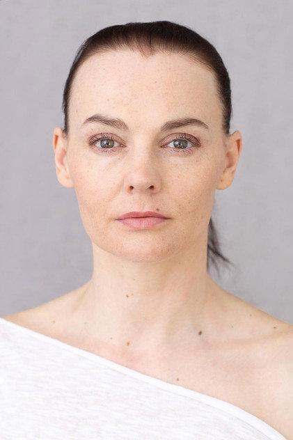 Gabriela Mikulková - Actor Profile Photo