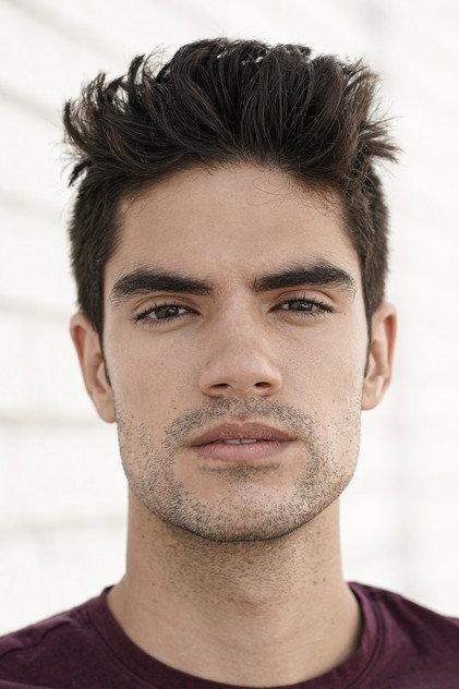 Tomas Roldan - Actor Profile Photo