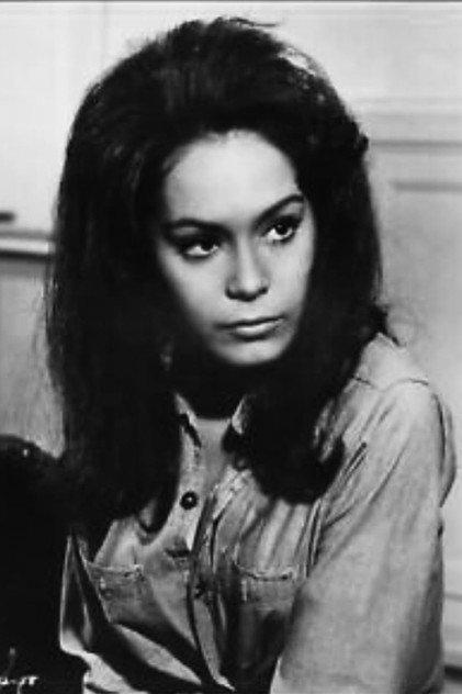 Laura Figueroa - Actor Profile Photo